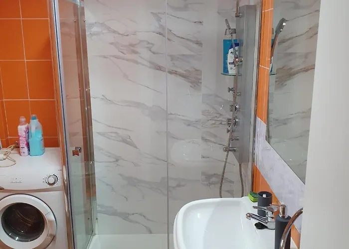 Apartment Vistas Monte Naranco Con Parking 5euros Al Dia Oviédo