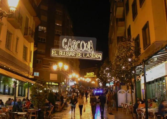 Apartment Vistas Monte Naranco Con Parking 5euros Al Dia Oviédo