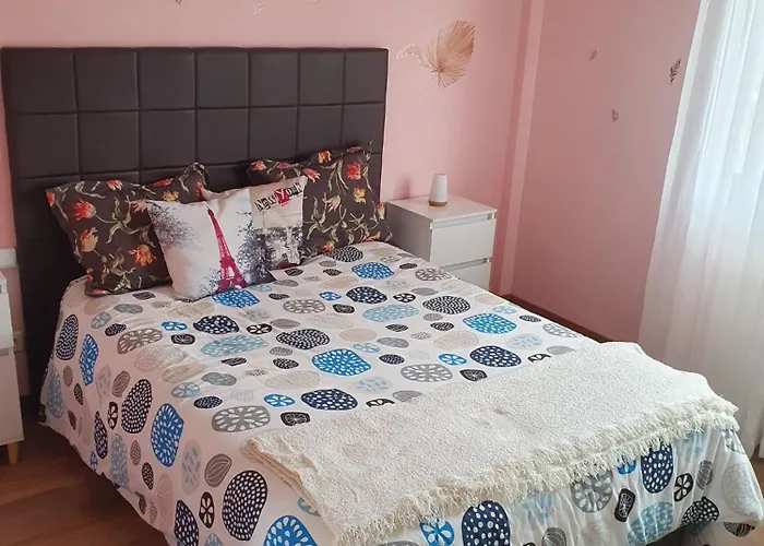 Apartment Vistas Monte Naranco Con Parking 5euros Al Dia *